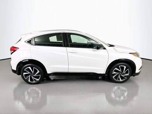 Used 2019 Honda HR-V Sport image 8