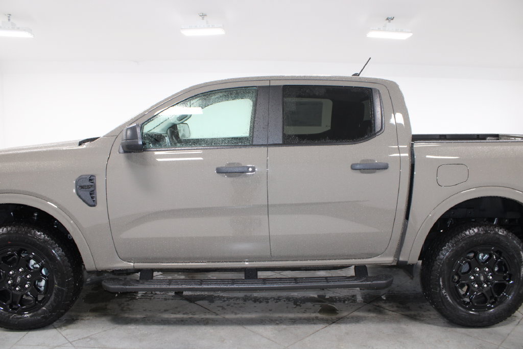 New 2026 Ford Ranger XLT w/ Equipment Group 301A High AWD/4WD image 5