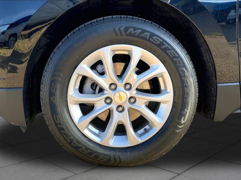 Used 2020 Chevrolet Equinox LT FWD image 11
