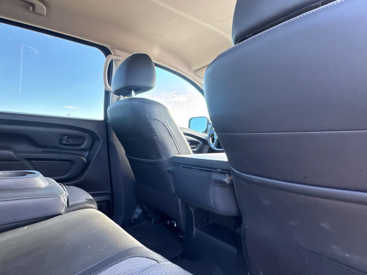 Used 2021 Nissan Titan S w/ S Utility Package RWD image 39