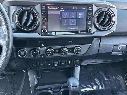 Certified 2020 Toyota Tacoma TRD Sport w/ Technology Package AWD/4WD image 46