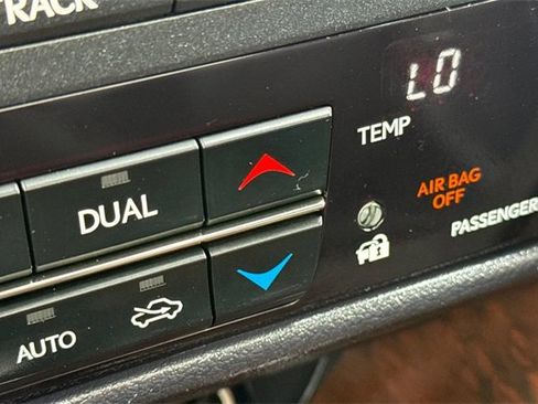 Used 2018 Lexus RX 350 FWD w/ Premium Package image 30