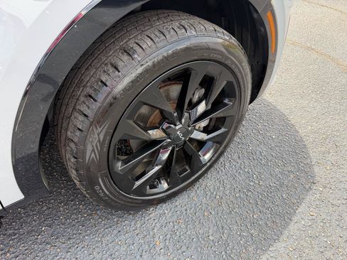 Used 2022 Kia Sorento SX AWD/4WD image 28