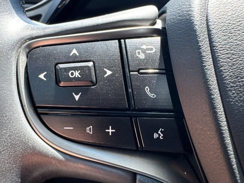 Used 2022 Lexus ES 350 w/ Premium Package FWD image 17