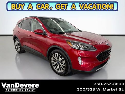 Used 2020 Ford Escape Titanium w/ Titanium Premium Package 2.0 AWD/4WD image 1