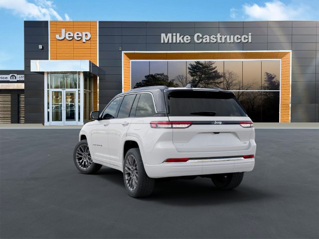 New 2027 Jeep Grand Cherokee Summit AWD/4WD image 4