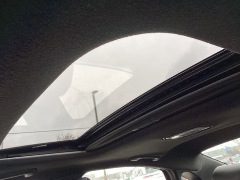 Used 2024 Kia Forte GT-Line w/ GT-Line Premium Package image 16