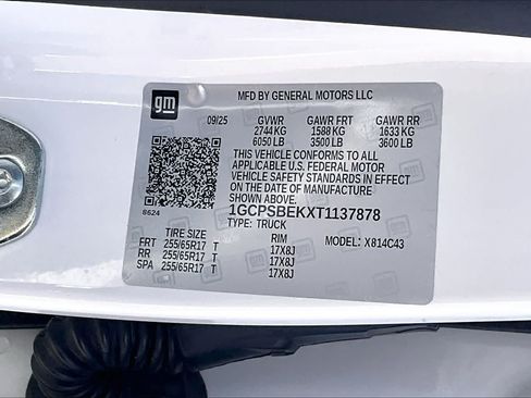 Used 2026 Chevrolet Colorado W/T w/ WT Convenience Package II RWD image 19