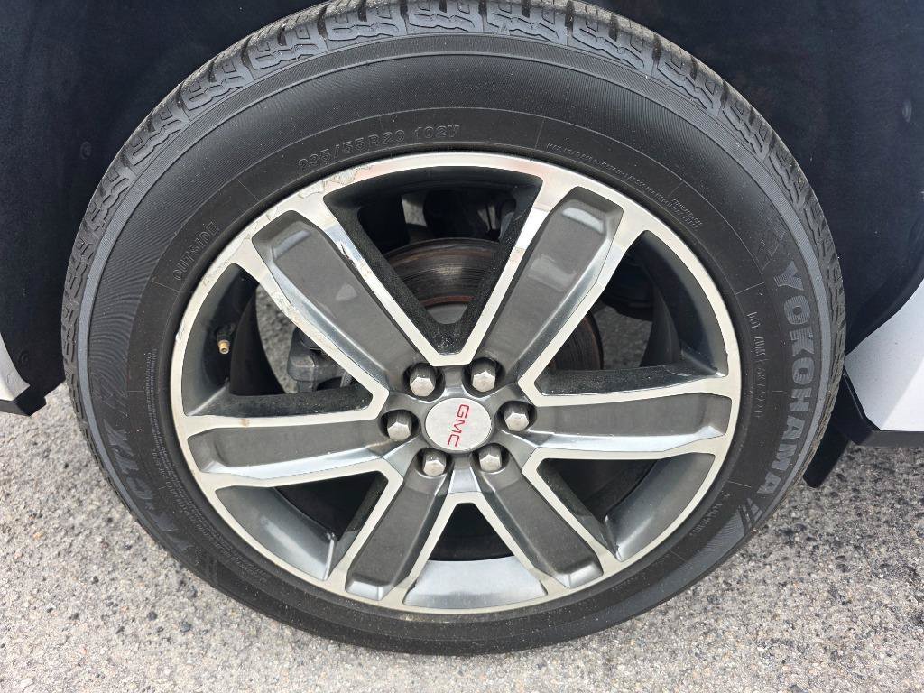 Used 2019 GMC Acadia Denali FWD image 23
