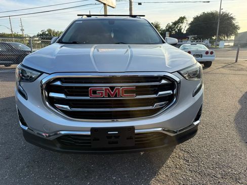 Used 2019 GMC Terrain SLT AWD/4WD image 2