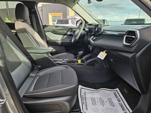 Used 2026 Chevrolet TrailBlazer LT image 18