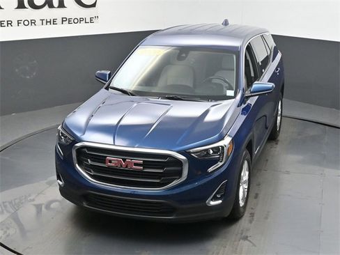 Used 2020 GMC Terrain SLE image 46