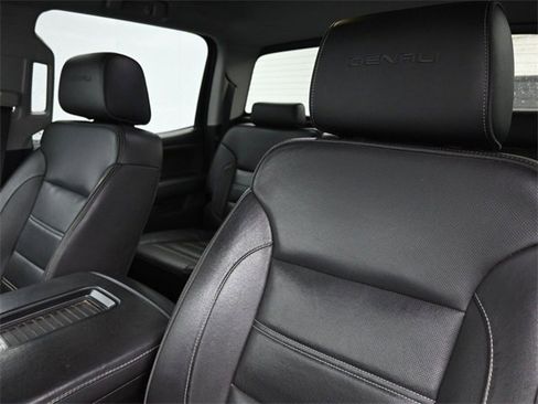 Used 2018 GMC Sierra 3500 Denali w/ Duramax Plus Package image 15