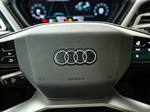 Used 2023 Audi Q4 e-tron Premium Plus w/ Premium Plus AWD/4WD image 30
