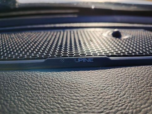 Used 2021 RAM 1500 Laramie w/ Off Road Group image 27