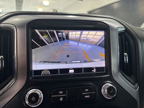 Used 2020 GMC Sierra 1500 Elevation w/ Elevation Value Package AWD/4WD image 28