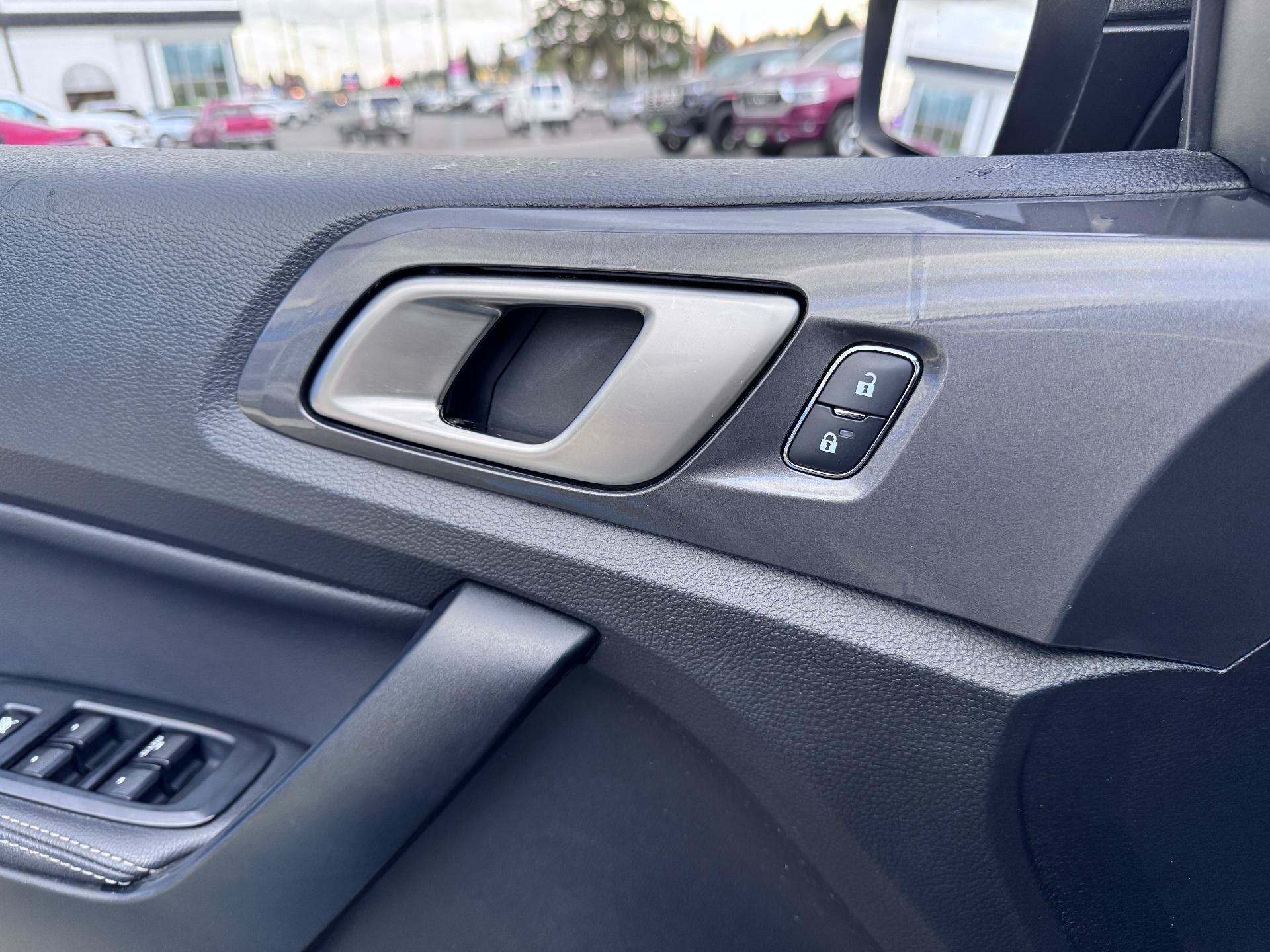 Used 2019 Ford Ranger Lariat w/ Equipment Group 501A Mid AWD/4WD image 26