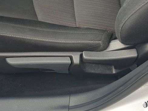 Used 2023 Nissan Sentra SV image 19