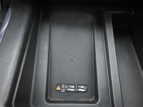 Used 2023 Chevrolet Silverado 3500 High Country AWD/4WD image 34