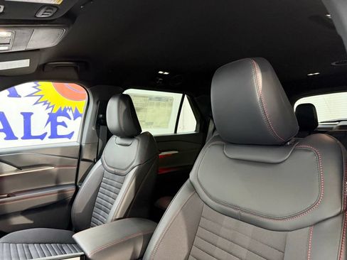 New 2026 Ford Explorer ST-Line w/ ST-Line Street Pack RWD image 9