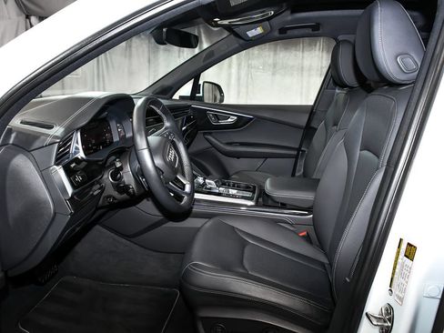 Used 2026 Audi Q7 3.0T Premium Plus w/ Premium Plus Package AWD/4WD image 43