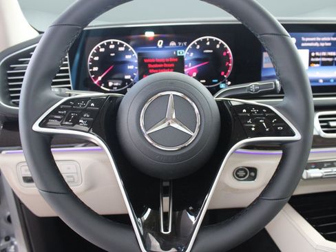 New 2026 Mercedes-Benz GLE 450 4MATIC image 17