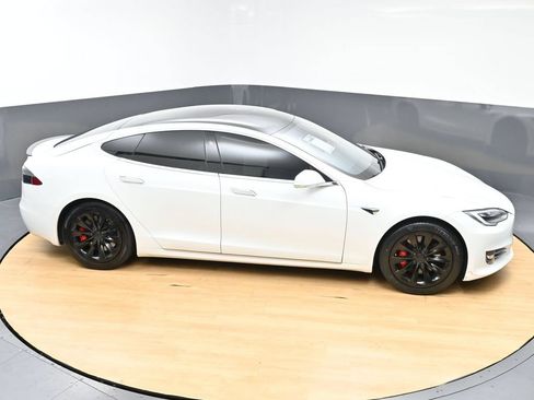 Used 2020 Tesla Model S Performance AWD/4WD image 47