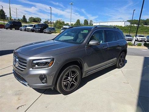 Certified 2026 Mercedes-Benz GLB 250 4MATIC image 10