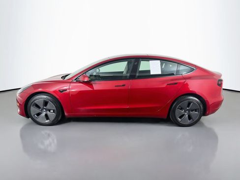 Used 2023 Tesla Model 3 Standard Range RWD image 5