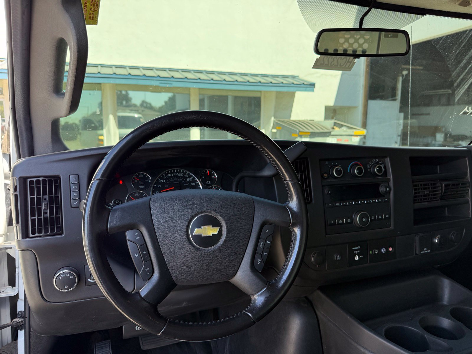 Used 2021 Chevrolet Express 2500 w/ Cold Climate Package RWD image 9