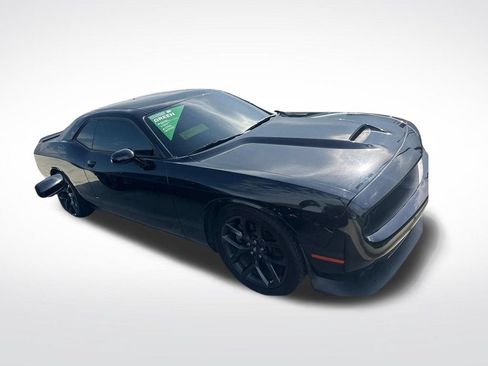 Used 2022 Dodge Challenger R/T w/ Blacktop Package RWD image 2