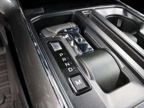 Used 2023 Ford F150 Lariat image 59