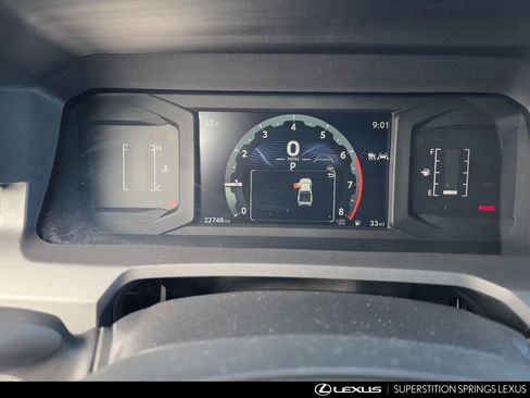 Used 2024 Toyota Tacoma SR5 image 23