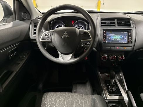 Used 2024 Mitsubishi Outlander Sport ES AWD/4WD image 11