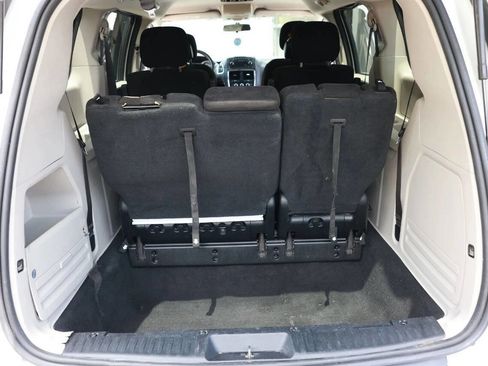 Used 2014 Dodge Grand Caravan SE w/ Quick Order Package 29E SE FWD image 30