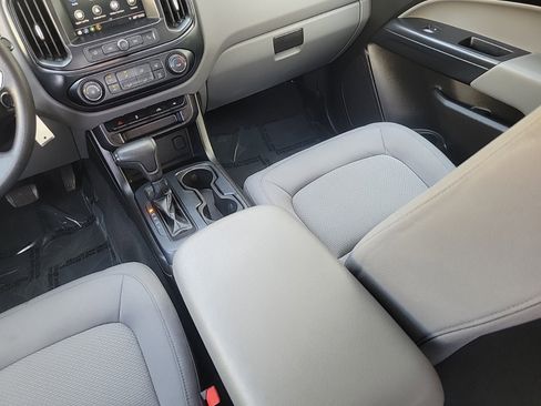 Used 2019 GMC Canyon 2WD Crew Cab w/ Convenience Package image 16