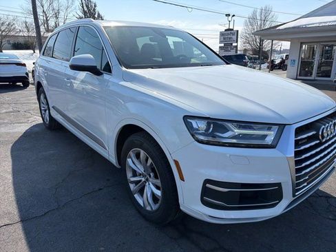 Used 2017 Audi Q7 3.0T Premium Plus image 5