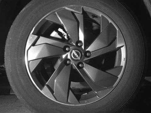 Used 2025 Nissan Rogue SV FWD image 15