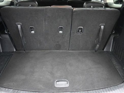 Used 2023 Kia Telluride LX AWD/4WD image 12