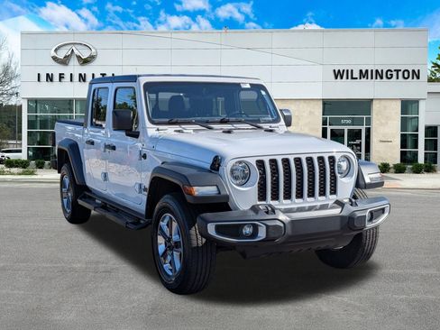 Used 2023 Jeep Gladiator Sport AWD/4WD image 1