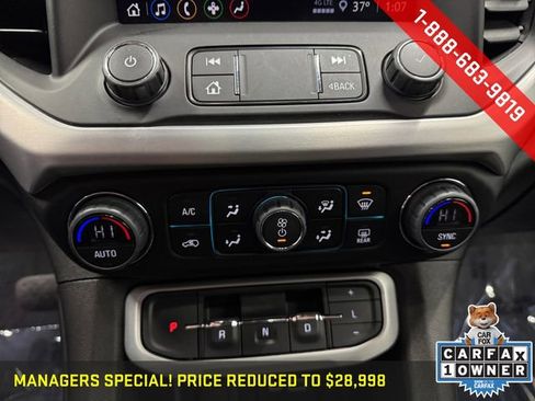 Certified 2023 GMC Acadia SLE w/ Driver Convenience Package image 5