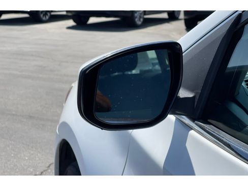 Used 2015 Nissan Sentra SV FWD image 12
