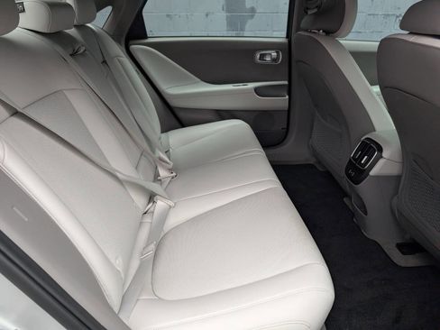 Used 2023 Hyundai Ioniq 6 SEL image 9