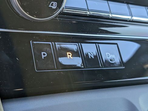 New 2026 Nissan Armada SL w/ Captain's Chari Seat Package RWD image 16