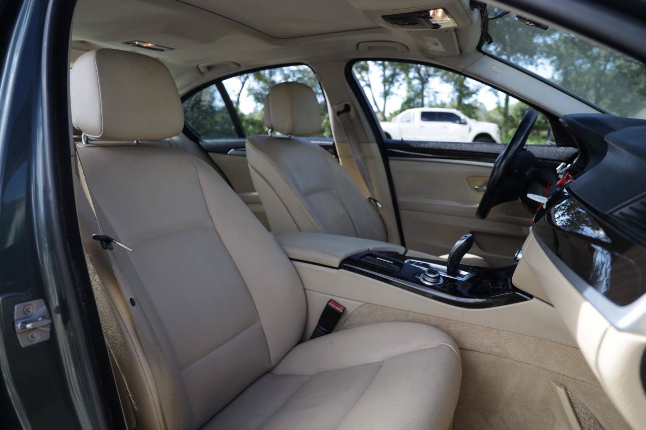 Used 2011 BMW 528i Sedan RWD image 16