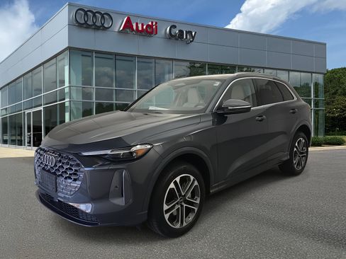 New 2025 Audi Q5 Premium Plus image 1