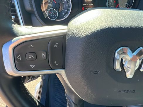 Used 2024 RAM 2500 Big Horn w/ Bed Utility Group image 27