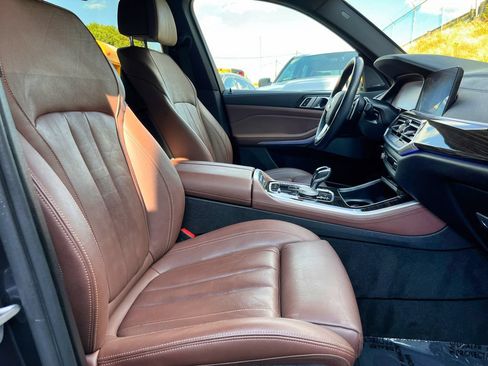 Used 2020 BMW X5 xDrive40i w/ Executive Package AWD/4WD image 29