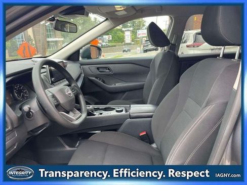 Used 2023 Nissan Rogue SV AWD/4WD image 47