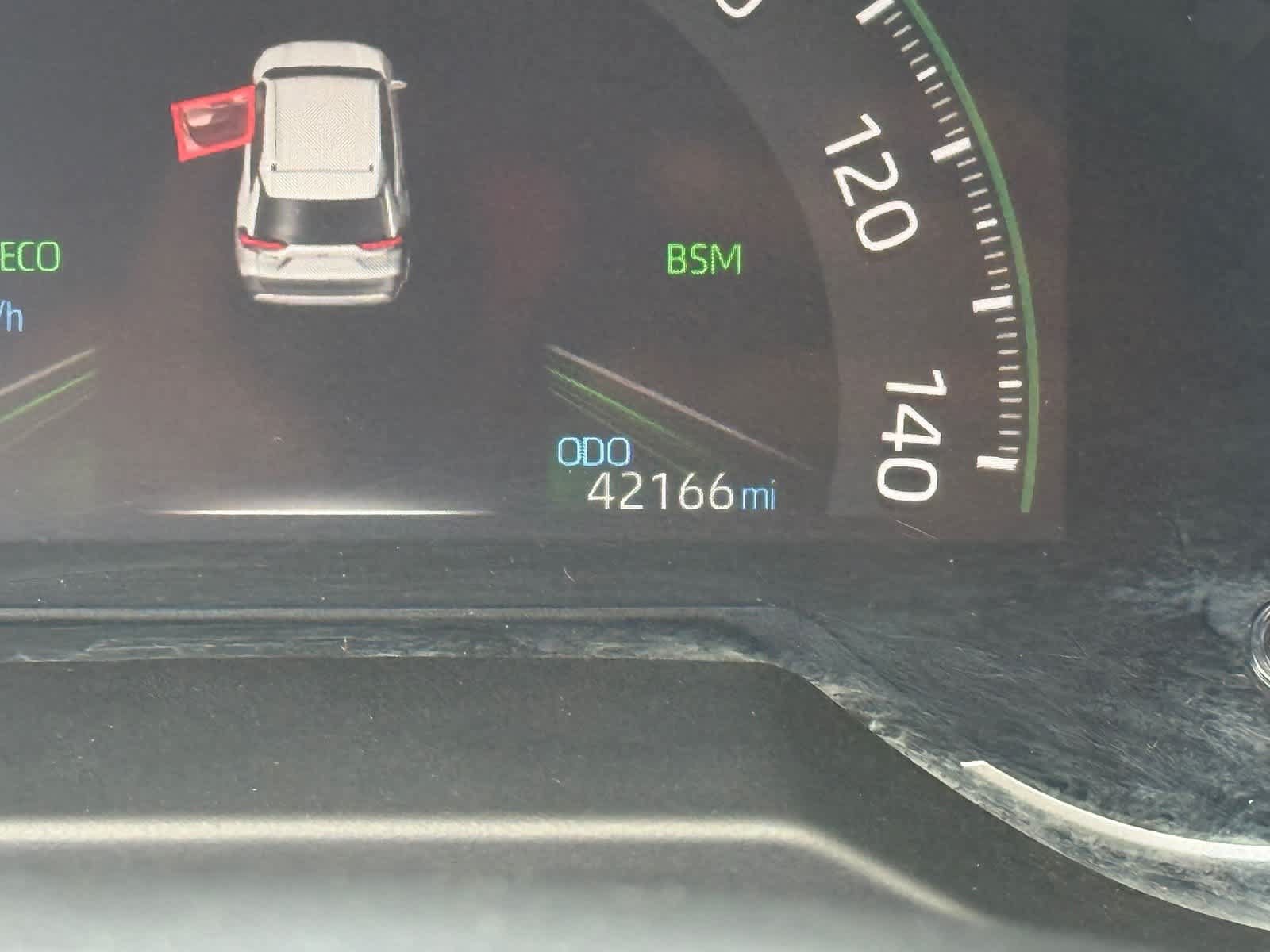 Used 2025 Toyota RAV4 XLE FWD image 20